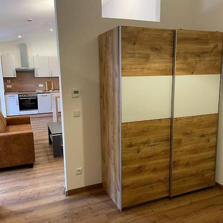Apartment In Zentraler Lage Mit Privatparkplatz Grafenwohr Exterior photo